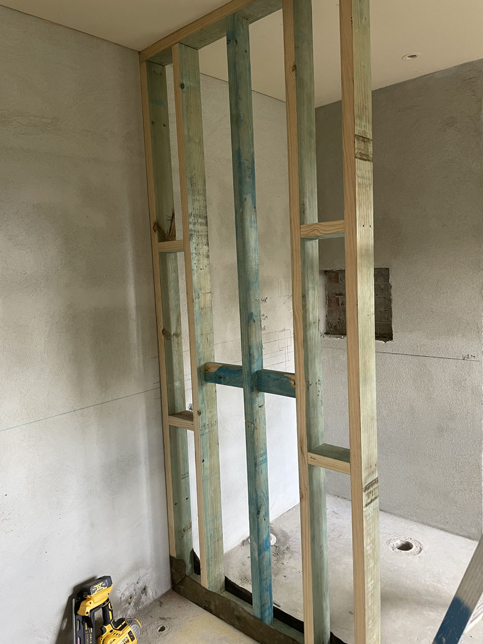 Service additional image