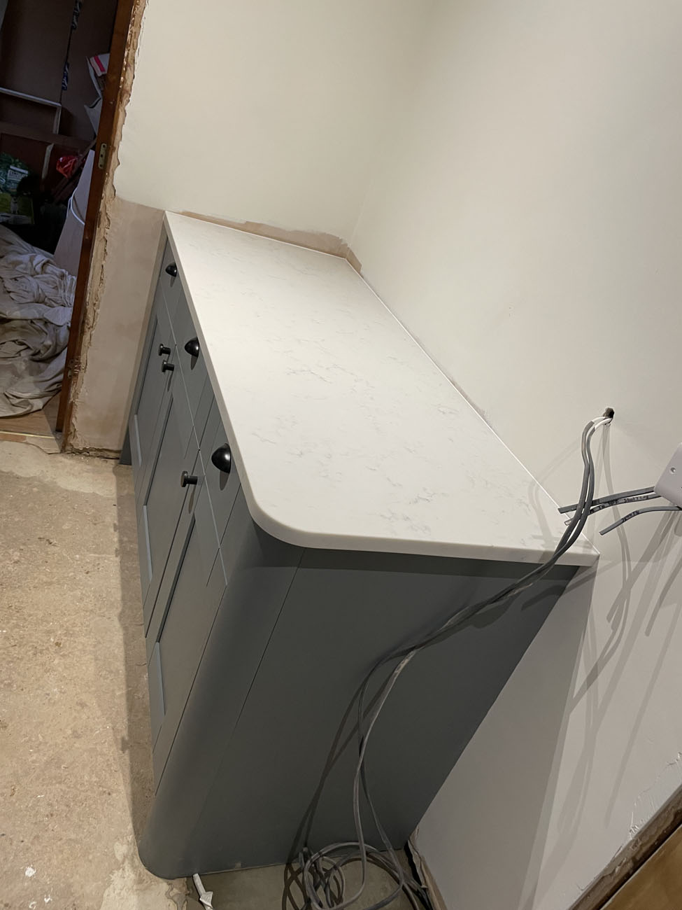 Service additional image