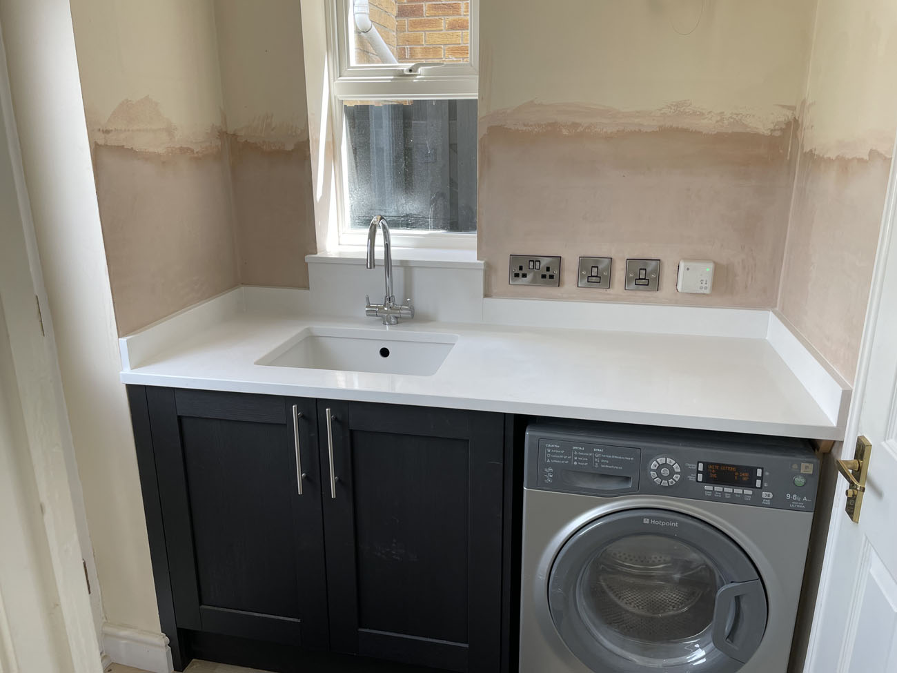 Service additional image