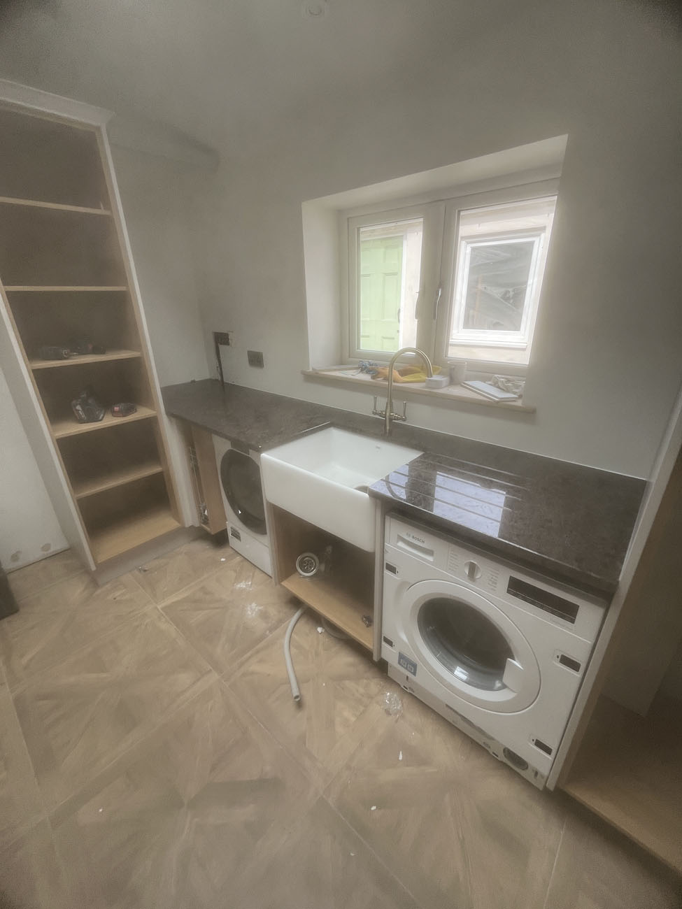 Service additional image