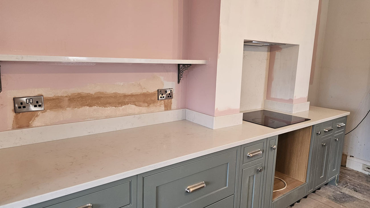 Service additional image