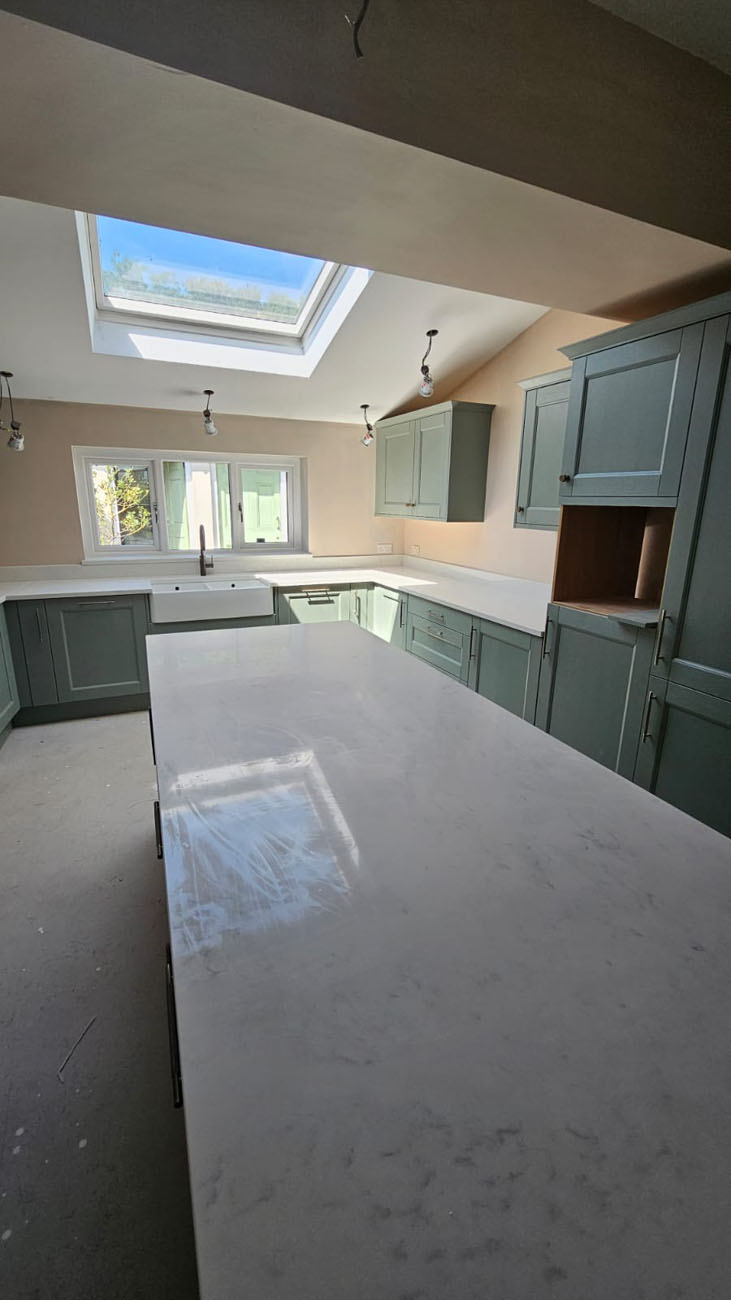 Service additional image