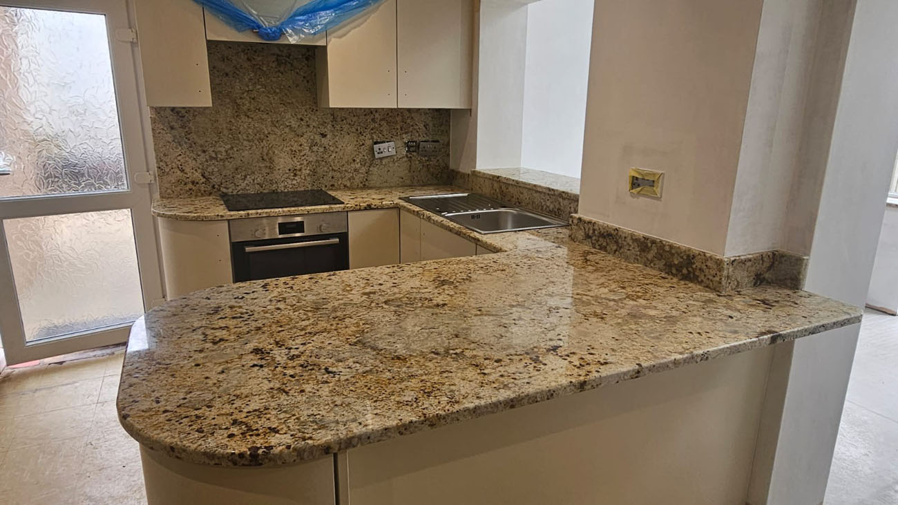 Service additional image